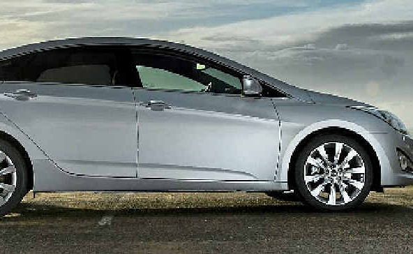 Hyundai this week took the wraps off its i40 sedan, which starts from just under $30,000 for the Active petrol with a manual box. Hyundai this week took the wraps off its i40 sedan, which starts from just under $30,000 for the Active petrol with a manual box.